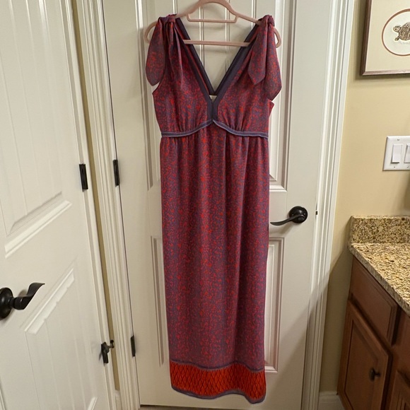Chelsea & Violet Red & Purple Deep V-neck and back Maxi Dress size L High Slit - Picture 2 of 16